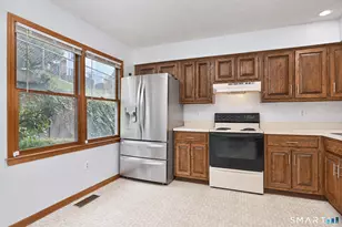 55 Mill Plain Rd, Danbury, CT 06811 - Photo 4