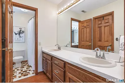 55 Mill Plain Road #9-2, Danbury, CT 06811 - Photo 18