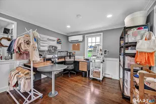 385 Sir Walter Dr, Cheshire, CT 06410 - Photo 6
