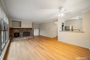 110 Wellington Dr, Farmington, CT 06032 - Photo 10