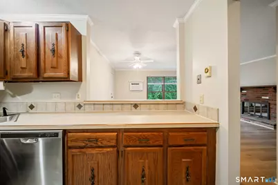 110 Wellington Drive, Farmington, CT 06032 - Photo 6