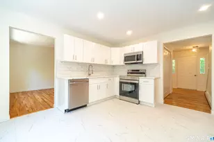 1425 James Farm Rd, Stratford, CT 06614 - Photo 4