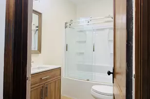 17 Cottage St, New Haven, CT 06511 - Photo 14