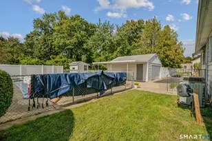 10 Lark St, Waterford, CT 06385 - Photo 28