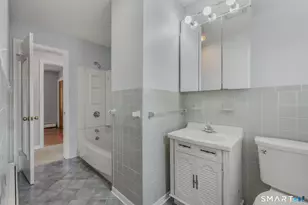 10 Lark St, Waterford, CT 06385 - Photo 14