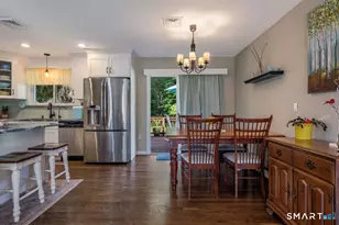 15 Carriage Dr, Clinton, CT 06413 - Photo 6