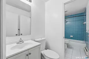 69 Sutton Pl, Bloomfield, CT 06002 - Photo 6
