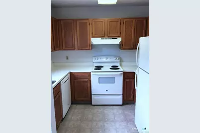 124 Coalpit Hill Road #116, Danbury, CT 06810 - Photo 4