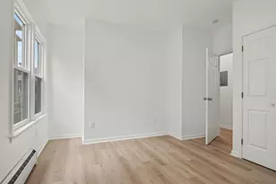 28 E Walnut St, Stamford, CT 06902 - Photo 8