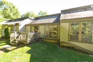 2 Heritage Crest, Southbury, CT 06488 - Photo 2