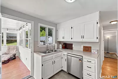 143 Federal Street, West Hartford, CT 06110 - Photo 14