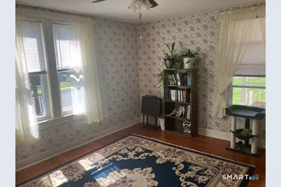 55 Pleasant Street, Manchester, CT 06040 - Photo 10