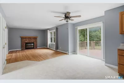 25 Carriage Drive, East Hampton, CT 06424 - Photo 18