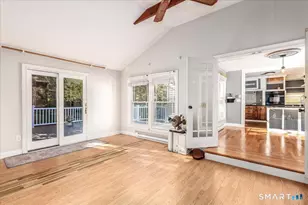 8 Royal Rd, Danbury, CT 06811 - Photo 12