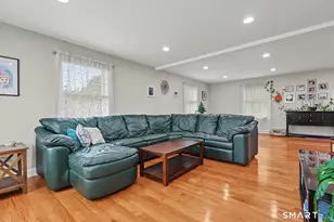 2 Logans Way, Sterling, CT 06377 - Photo 8