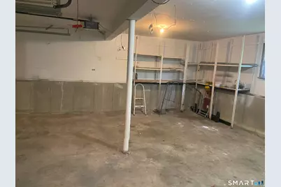 20 Heritage Place, Bridgeport, CT 06606 - Photo 16