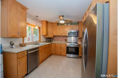 59 Case Street, Norwich, CT 06360 - Photo 8