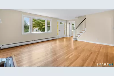 103 Robindale Drive, New Britain, CT 06053 - Photo 4