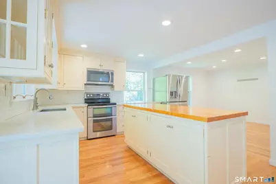 19 Mountainville Road, Danbury, CT 06810 - Photo 8