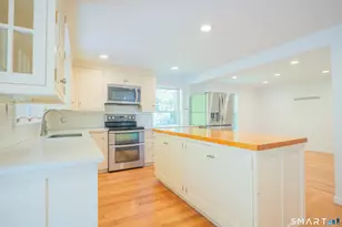 19 Mountainville Rd, Danbury, CT 06810 - Photo 8