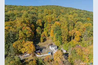 19 Mountainville Road, Danbury, CT 06810 - Photo 2