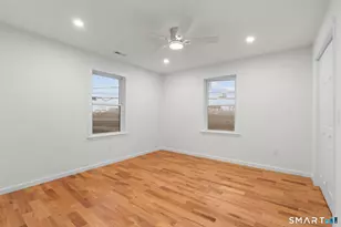131 Columbia St, Bridgeport, CT 06604 - Photo 18