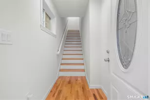 131 Columbia St, Bridgeport, CT 06604 - Photo 4