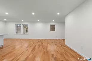 131 Columbia St, Bridgeport, CT 06604 - Photo 10