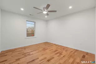 131 Columbia St, Bridgeport, CT 06604 - Photo 16