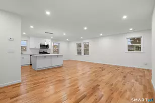 131 Columbia St, Bridgeport, CT 06604 - Photo 6