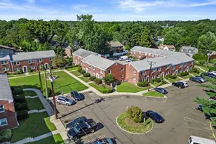 323 Hamilton Ct, Stamford, CT 06902 - Photo 28