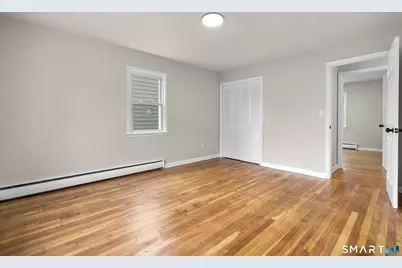 329 Greenwood Street, Bridgeport, CT 06606 - Photo 14