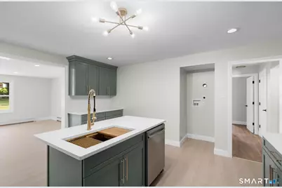 576 Huntington Street, Shelton, CT 06484 - Photo 14