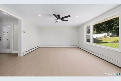 576 Huntington Street, Shelton, CT 06484 - Photo 18