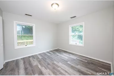 799 Foxon Road, East Haven, CT 06513 - Photo 14