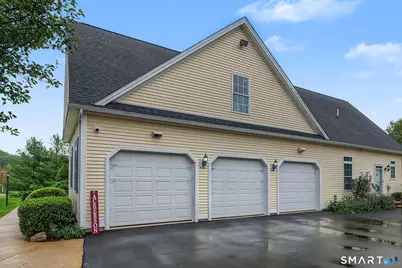 9 Pierpont Court, North Haven, CT 06473 - Photo 40