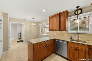 139 Heritage Vlg, Southbury, CT 06488 - Photo 30