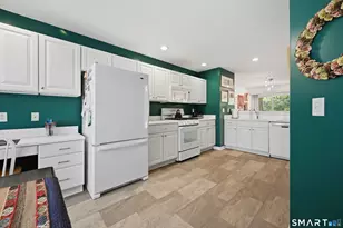 1801 Larson Dr, Danbury, CT 06810 - Photo 8