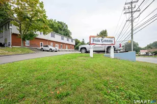 799 Foxon Rd, East Haven, CT 06513 - Photo 2