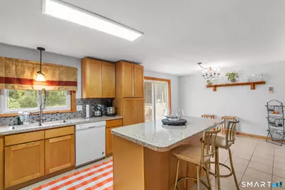 172 Andrew Avenue, Naugatuck, CT 06770 - Photo 14