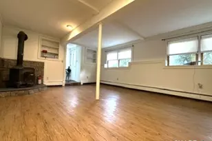 53 Holiday Hill Rd, Meriden, CT 06450 - Photo 14