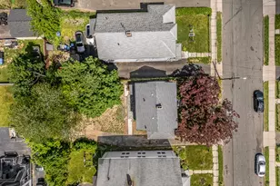 110 Plainfield St, Hartford, CT 06112 - Photo 14