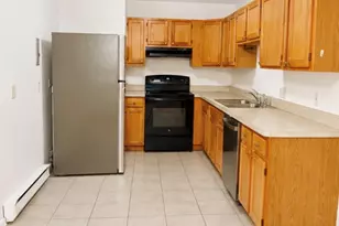1730 State St, Hamden, CT 06517 - Photo 2