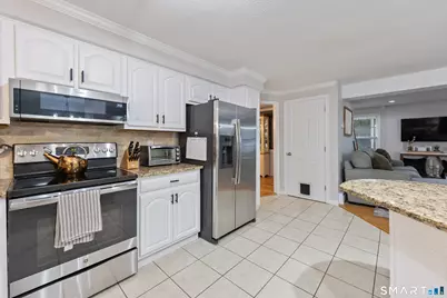 104 Northwest Drive, Watertown, CT 06795 - Photo 10