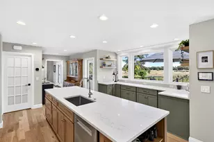 22 Kingsbridge Way, Madison, CT 06443 - Photo 8