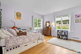 10 Fox Hill Rd, Woodbridge, CT 06525 - Photo 18
