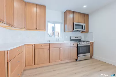 9-Unit1 Hoyt Street, Danbury, CT 06810 - Photo 4