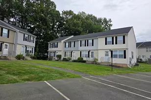 25 Summersweet Dr, Glastonbury, CT 06033 - Photo 2