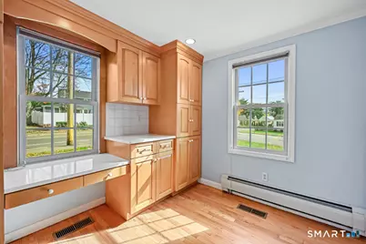 680 Jennings Road, Fairfield, CT 06824 - Photo 8