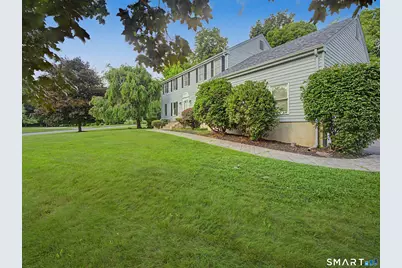 33 West Gerald Drive, Manchester, CT 06040 - Photo 4